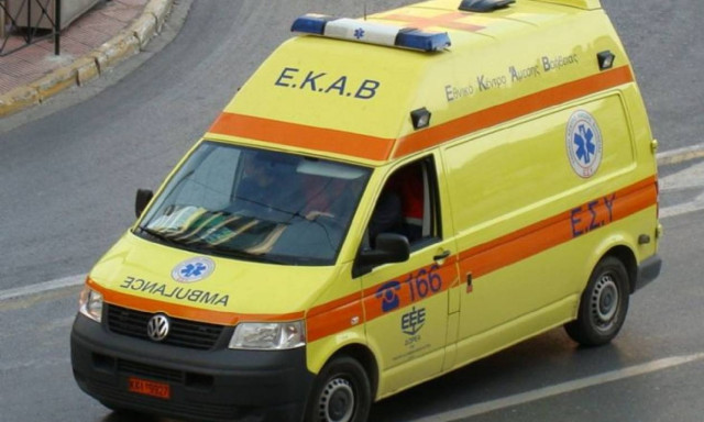 Τραγωδία στην Κάτω Αχαΐα: Έπεσε, χτύπησε στο κράσπεδο και…  πέθανε!