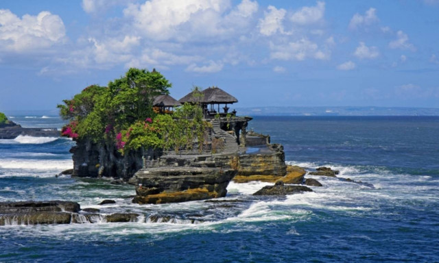 Μπαλί: Μαγεία, αστερόσκονη, ζούγκλα και ηλιοβασιλέματα σε ένα ταξίδι ζωής