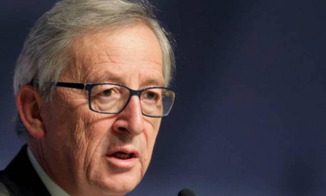 Γιούνκερ: Η Ελλάδα δεν χρειάζεται νέα μέτρα - Παίζει με τη φωτιά όποιος επαναφέρει το σενάριο Grexit