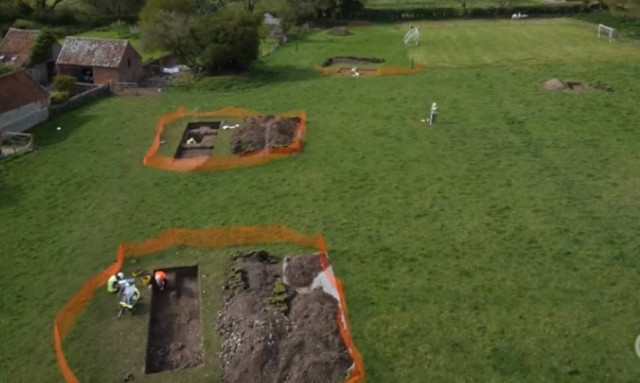 Ανακάλυψε τυχαία κάτω από το σπίτι του αρχαία ρωμαϊκή έπαυλη