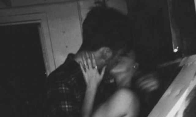 Έξι σκέψεις που κάνει ένας άντρας όταν του λες ότι είσαι single