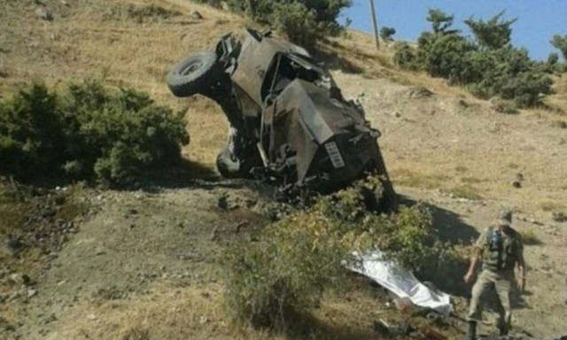 Τρεις νεκροί από έκρηξη βόμβας στην Τουρκία