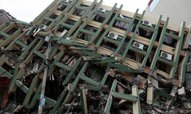 Ανείπωτη η τραγωδία στον Ισημερινό - Στους 646 οι νεκροί από τον φονικό σεισμό