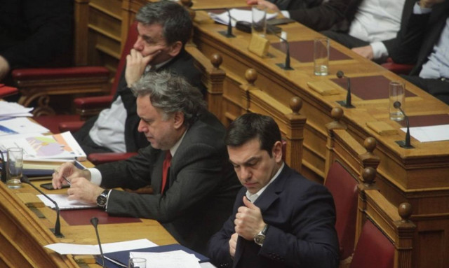 «Αποσύρετε το Ασφαλιστικό αν θέλετε να πάτε στα χωριά σας»