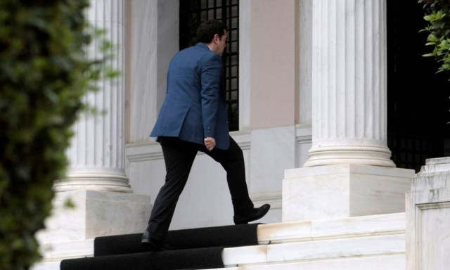 Σύσκεψη υπό τον Αλέξη Τσίπρα στο Μαξίμου για το προσφυγικό - Νέα κέντρα φιλοξενίας στη Πελοπόννησο