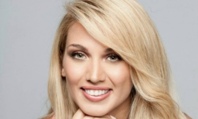 Δεν υπάρχει περίπτωση να μη ζηλέψεις το μαγιό που φόρεσε η Κωνσταντίνα Σπυροπούλου