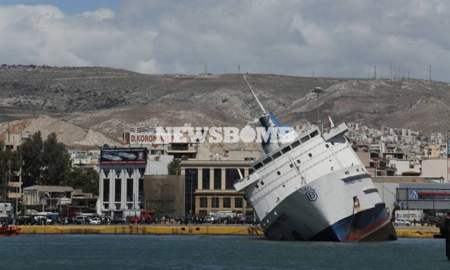 Σφραγίστηκε ο καταπέλτης του πλοίου «Παναγία Τήνου» - Την επόμενη εβδομάδα η απάντληση των υδάτων