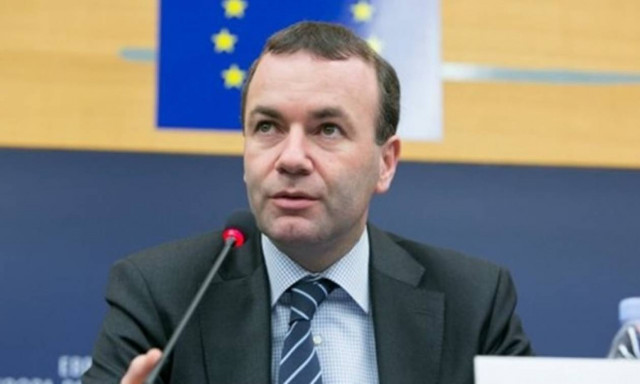 Σκληρή κριτική Βέμπερ για το προσφυγικό