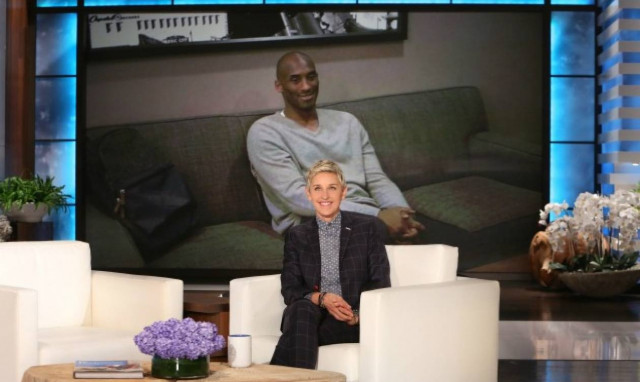 Η απίθανη φάρσα του Κόμπι Μπράιαντ στην εκπομπή της Έλεν ΝτεΤζένερις! (vid)