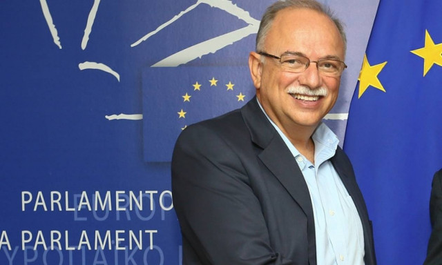 Να επανεξετάσουν οι Ευρωπαίοι το ελληνικό χρέος ζητούν οκτώ ευρωβουλευτές