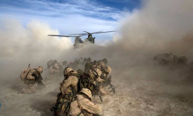 Αφγανιστάν: Μάχες σε 18 επαρχίες εναντίον των Ταλιμπάν και του ISIS – Δεκάδες οι νεκροί (Vid)