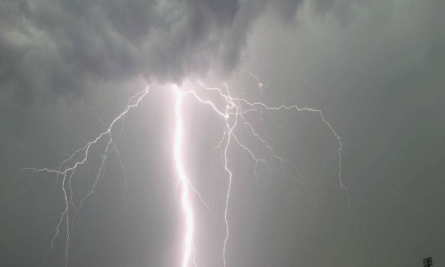 Τραγωδία: Νεκρός ποδοσφαιριστής μετά από χτύπημα κεραυνού