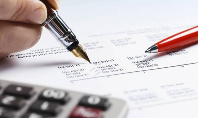 Φορολογικό: Ποιοι δεν θα πληρώσουν φέτος φόρο εισοδήματος