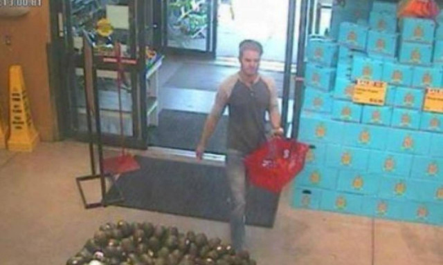 Σοκ: Δηλητηρίαζε τρόφιμα σε σούπερ μάρκετ με σαπούνι και ποντικοφάρμακο