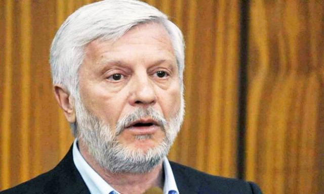 Ο Τατούλης «αλλάζει» την Πελοπόννησο