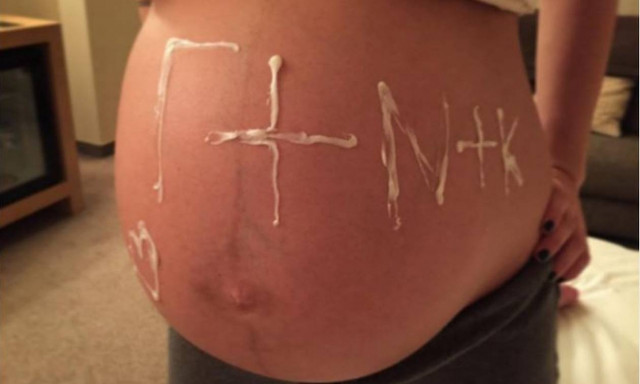 Ζευγάρι της ελληνικής σόουμπιζ αποκαλύπτει πριν τον τοκετό το όνομα που θα δώσει στην κόρη του