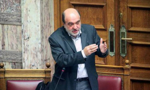 Ασφαλιστικό – Αλεξιάδης: Για όλα φταίνε οι άλλοι!