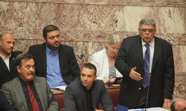 Μιχαλολιάκος: Ο ΣΥΡΙΖΑ προέρχεται από τη Ρουμανία του Τσαουσέσκου (video)