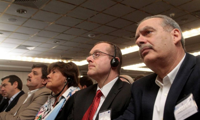 Μπασκόζος: Αναγκαία η σύνδεση των μονάδων υγείας γειτονιάς και των δομών του ΠΕΔΥ