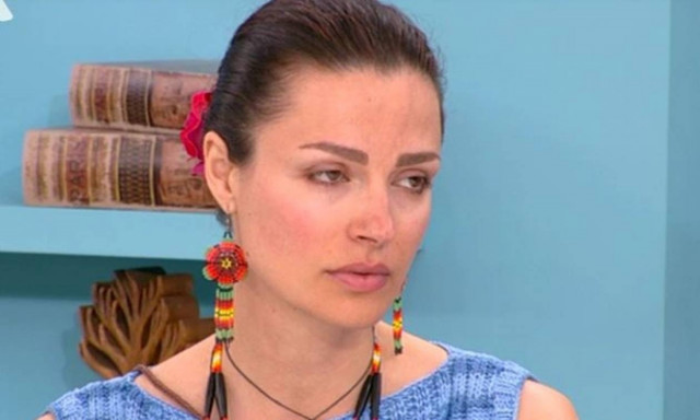 Εύγε στην Δημητρίεβιτς! Βγήκε άβαφη και η Ελένη έμεινε έκπληκτη!