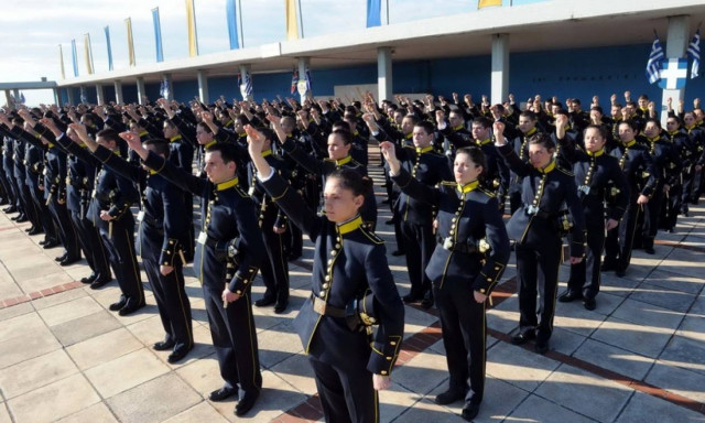 Πανελλήνιες 2016: Αυτή είναι η προκήρυξη για τις Στρατιωτικές Σχολές