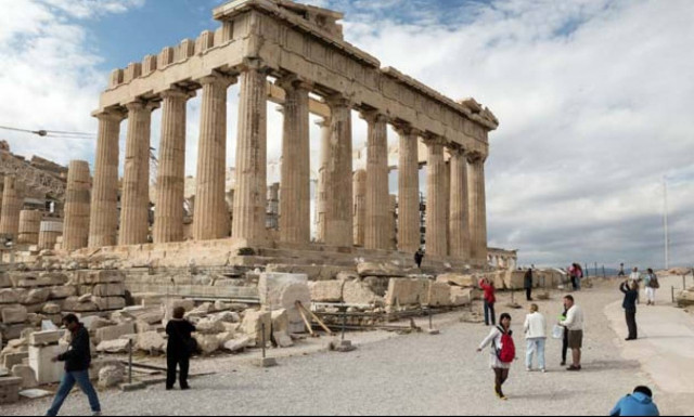 ΣΕΤΕ: Υπό πίεση η τουριστική βιομηχανία - Δοκιμάζονται οι αντοχές