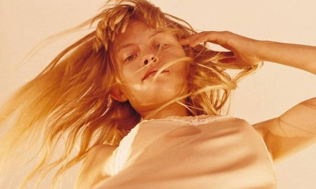 Θύελλα αντιδράσεων για την «πορνό» καμπάνια του Calvin Klein (photo)