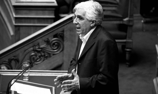 «Ένας πολυέξοδος υπουργός» - Η απάντηση Παρασκευόπουλου για το «ενοίκιο» των 7.000 ευρώ