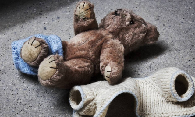 Σοκ στην Πάτρα: Θεία έβαζε την 8χρονη ανιψιά της να χαϊδεύεται και την βιντεοσκοπούσε