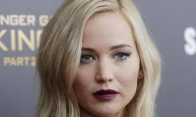 Η... αλλόκοτη εμφάνιση της Jennifer Lawrence και το σούπερ αποκαλυπτικό της μπούστο!