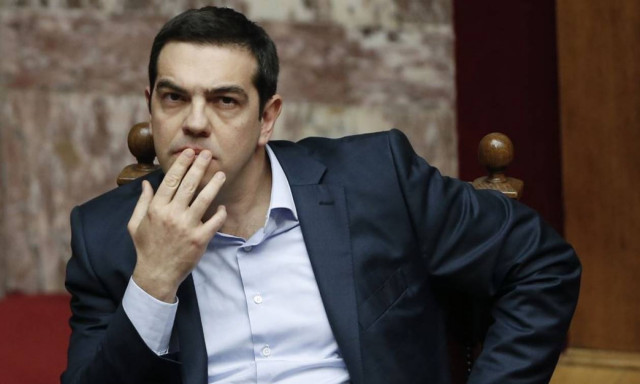 Ανασχηματισμός: Ανακάτεμα της τράπουλας με Πασόκους αναζητά ο Τσίπρας