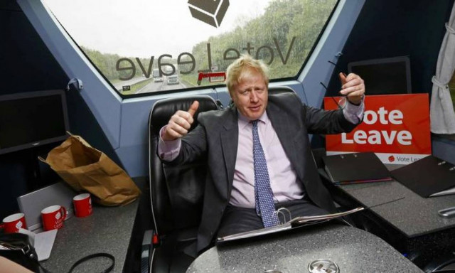 «Ευρωπαϊκή Ένωση σαν Χίτλερ», λέει ο Τζόνσον και ξεσηκώνει αντιδράσεις