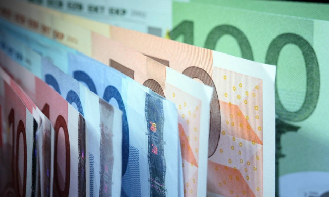 Κυβέρνηση:Φέρτε πίσω τα αδήλωτα χρήματα...και βλέπουμε