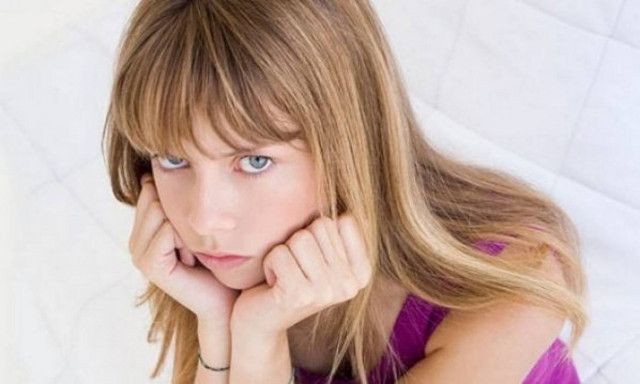 Η εσωστρέφεια στην εφηβεία-Τι πρέπει να γνωρίζουν οι γονείς