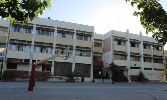 Πανελλήνιες 2016: Τι λένε στο Newsbomb.gr οι υποψήφιοι για το θέμα της Έκθεσης (Νεοελληνική Γλώσσα)