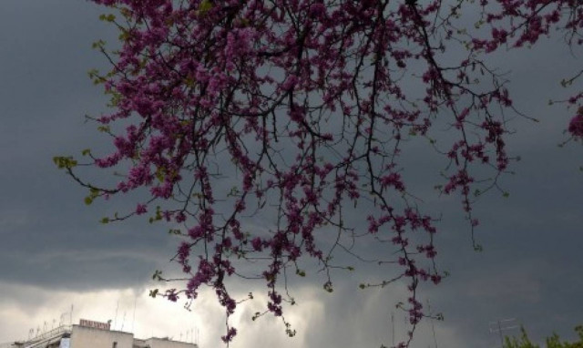 Αλλάζει ο καιρός - Πού θα βρέξει την Τετάρτη (18/5)