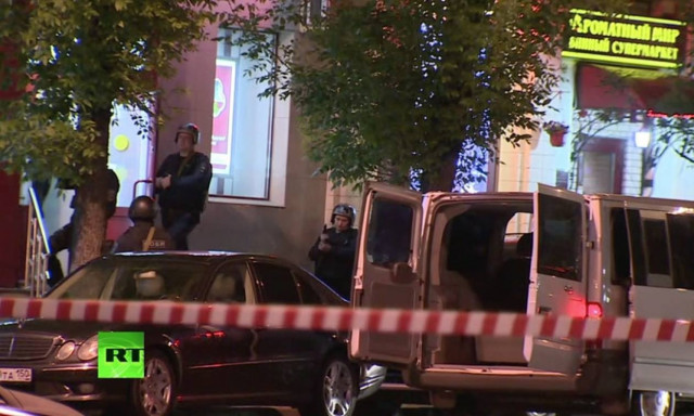 Ρωσία: Θρίλερ με ομηρία στη Μόσχα (video)