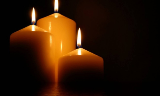 Ανείπωτη θλίψη στο Ρέθυμνο - Μαθητής πέθανε σε ξαπλώστρα θαλάσσης δίπλα στους φίλους του