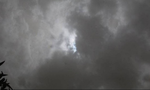 Καιρός: Ποια μπάνια; Έρχεται επιδείνωση!