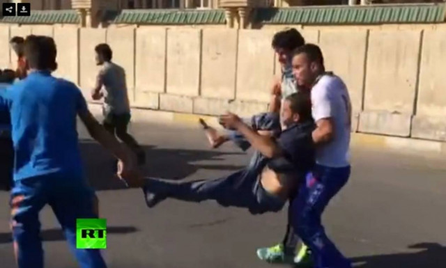 Βαγδάτη: Χιλιάδες διαδηλωτές εισέβαλαν στο γραφείο του Πρωθυπουργού - Αναφορές για νεκρούς (vids)