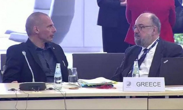 Κοινή δήλωση Βαρουφάκη - Θεοχαράκη: Σε άλλη χώρα οι δηλώσεις Στουρνάρα θα προκαλούσαν bankrun