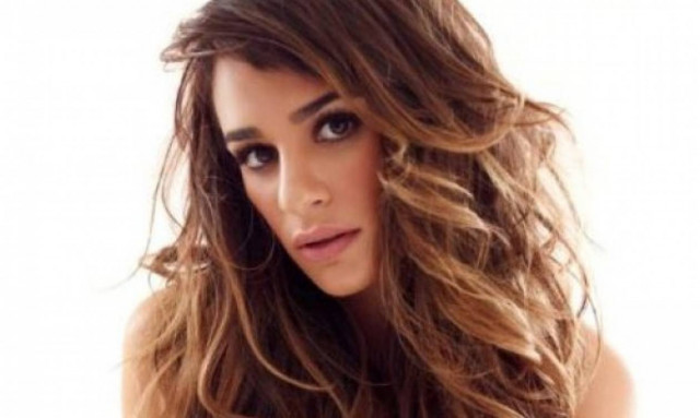 Αν είσαι καστανομάλλα, τότε αυτή είναι η καλοκαιρινή αλλαγή που πρέπει να κάνεις ASAP!