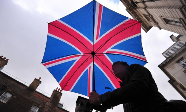 Βρετανία: Σε «θρίλερ» εξελίσσεται το Brexit -  Τι δείχνει νέα δημοσκόπηση