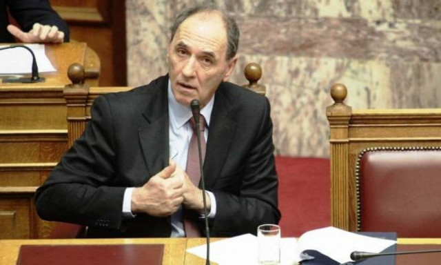 Πολυνομοσχέδιο: Αλλαγές για τα «κόκκινα» δάνεια ανακοίνωσε ο Σταθάκης