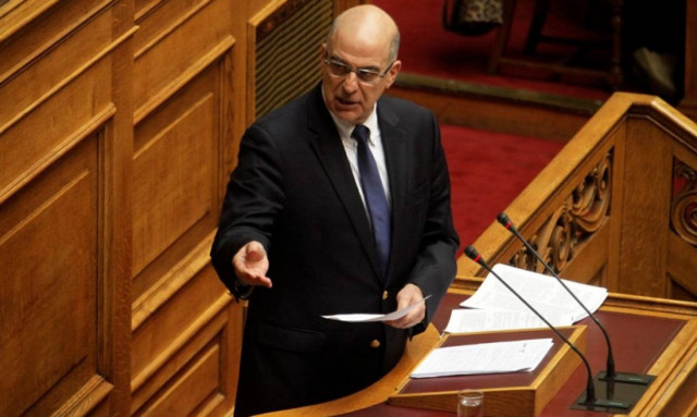 Πολυνομοσχέδιο: Σφοδρή αντιπαράθεση Δένδια - Τελιγιορίδου