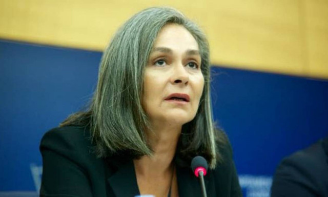 ΣΥΡΙΖΑ κατά Σακοράφα: Υπέκλεψε την έδρα στο ευρωκοινοβούλιο