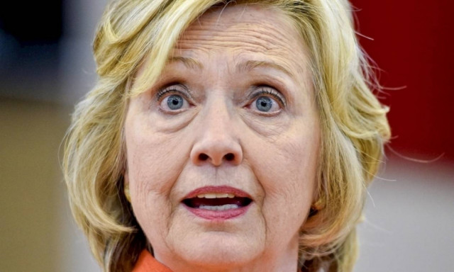 Στήνουν ανδριάντα της Χίλαρι Κλίντον στους Αγίους Σαράντα (Vid)