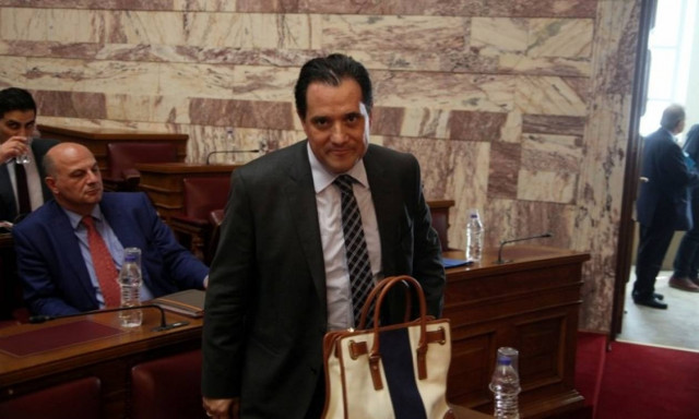 Φωτογραφία-σοκ από το ΕΜΠ ανέβασε ο Άδωνις στο Twitter