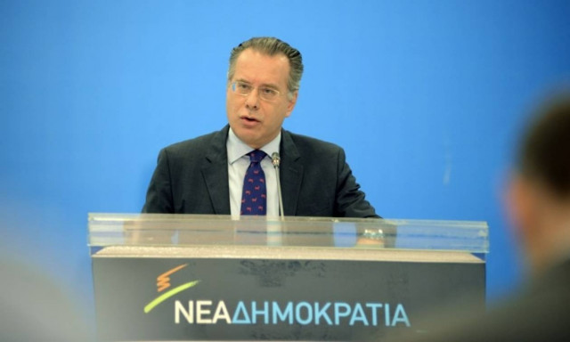 Κουμουτσάκος: Εγκλωβισμένη σε ψέματα και αυταπάτες η κυβέρνηση ΣΥΡΙΖΑ-ΑΝΕΛ