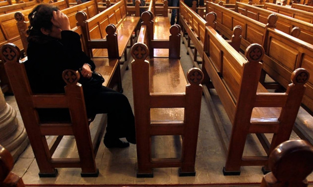 Αίγυπτος: Μουσουλμάνοι έκαψαν σπίτια και έγδυσαν ηλικιωμένη χριστιανή